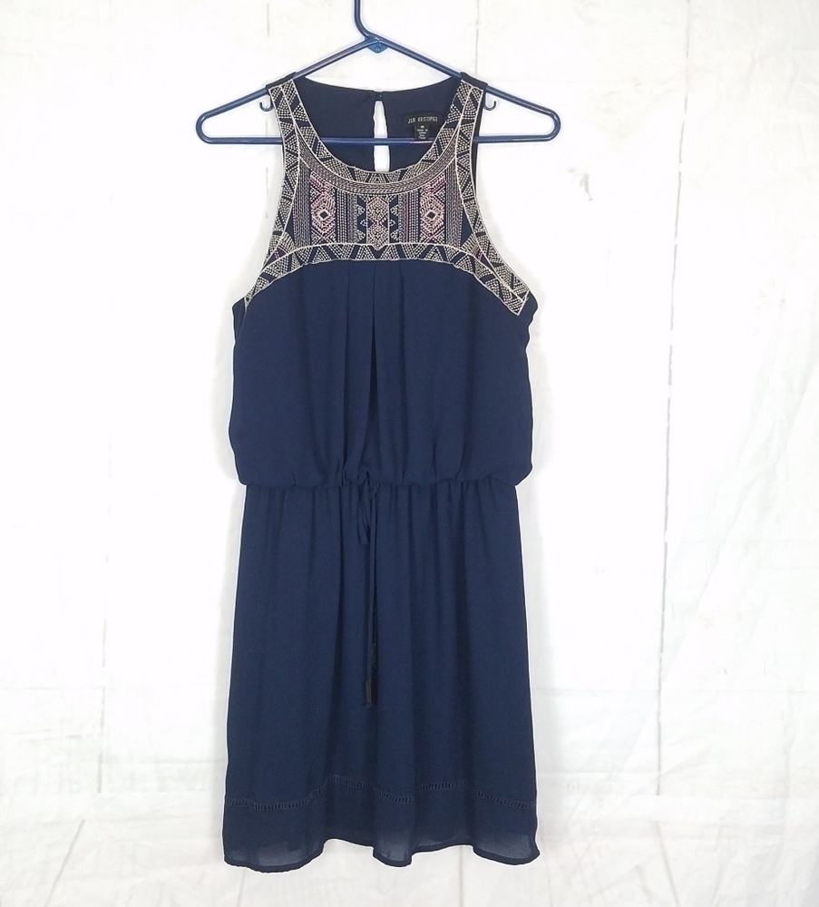 Jodi Kristopher sleeveless tie waist embroidered dress